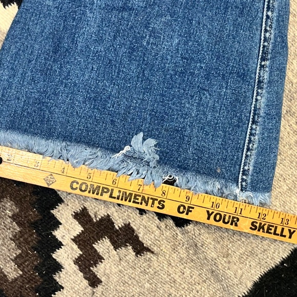 Flying Monkey Distressed Flare Jeans Size 26 Raw Hem - Picture 8 of 10